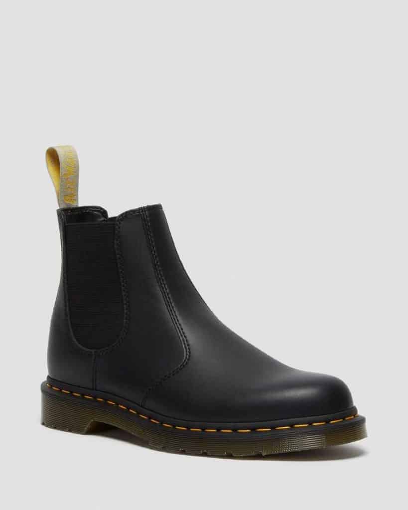 The Vegan Chelsea Boots You Need This Winter - Vegomm
