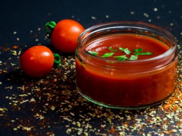 tomato and tomato ketchup vegan